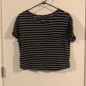 American Eagle Striped Short sleeve shirt